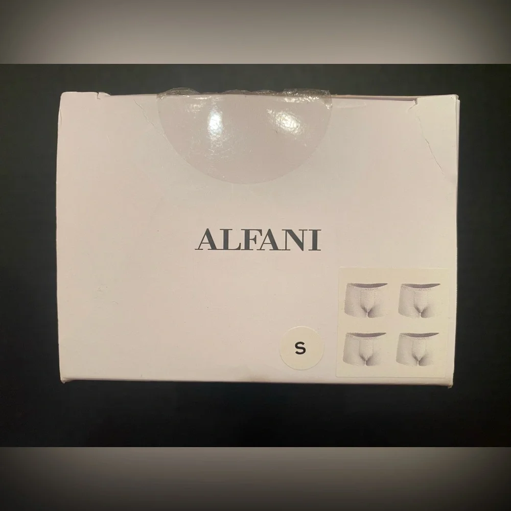 Alfani Men’s 4 Pack Trunks‎ Boxer Briefs in White Size Small 29-31 NWT